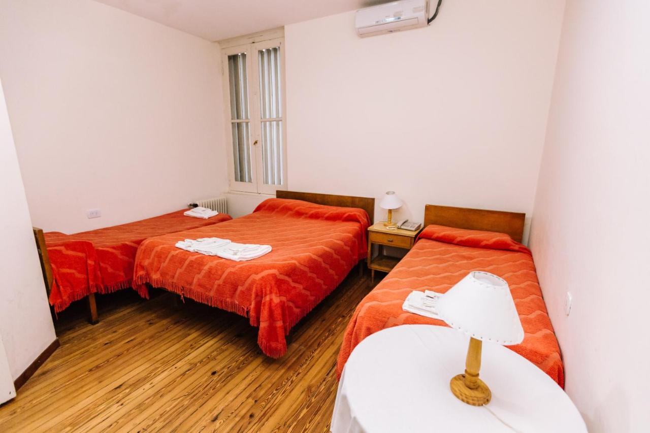 Avenida Hotel