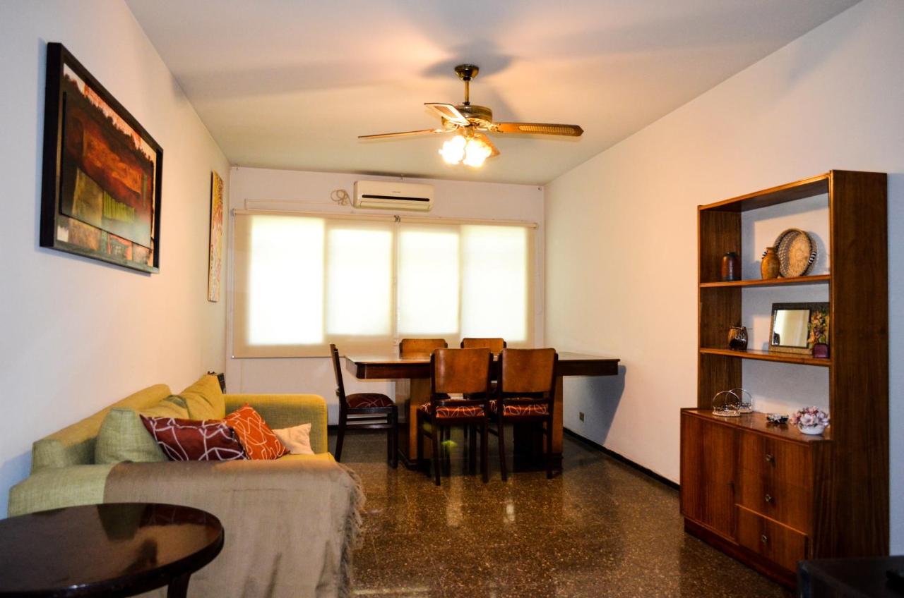 Depto c�modo a metros del Parque y Av. Ar�stides