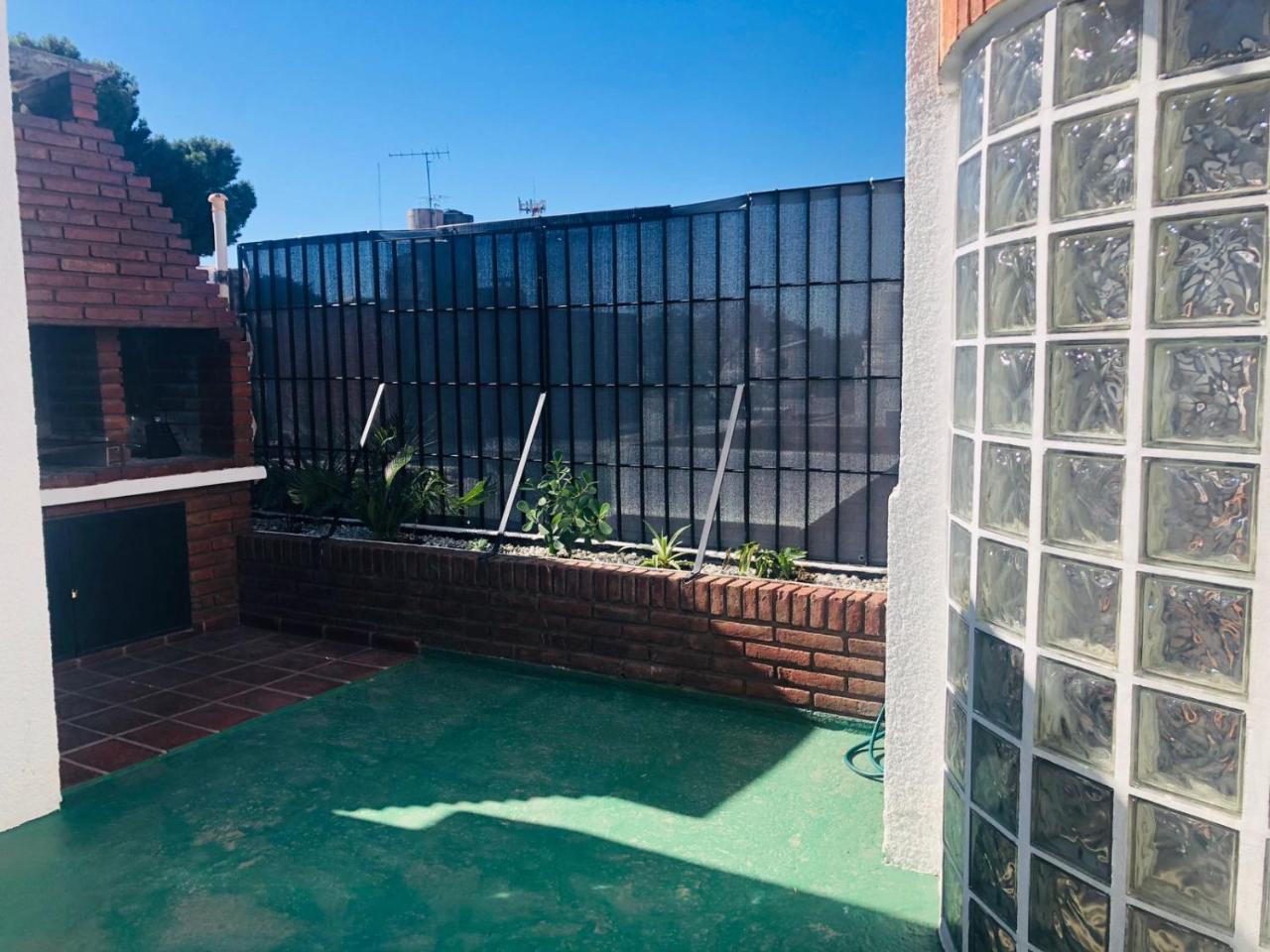 CASTELAR 290 - TERRAZA CON ASADOR - COCHERA - opcional-