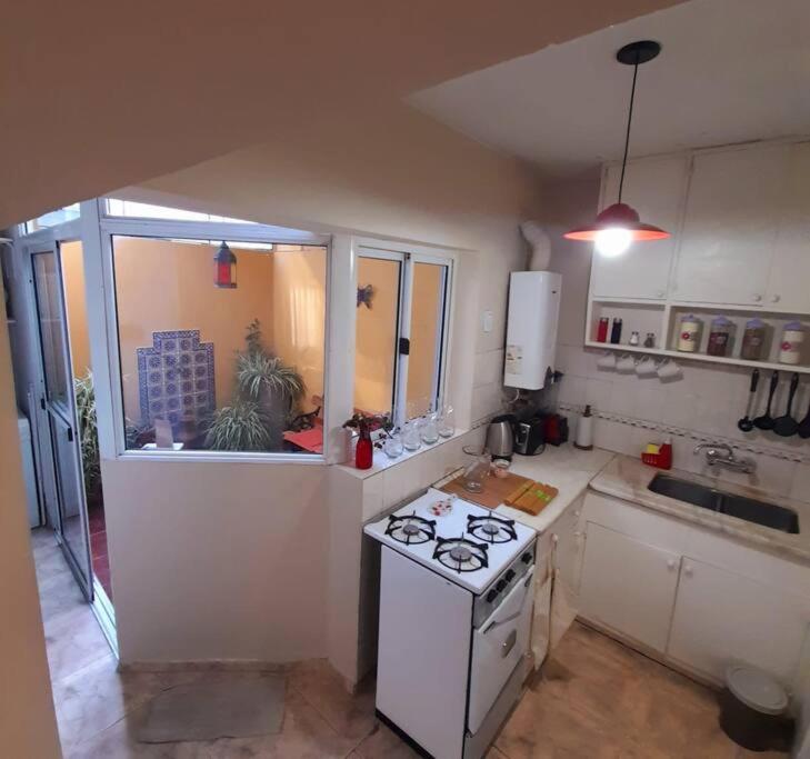 �Las May�licas� Hermoso Depto con patio espa�ol