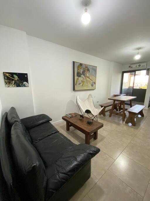 Boutique apartament a metros de Guemes con cochera privada