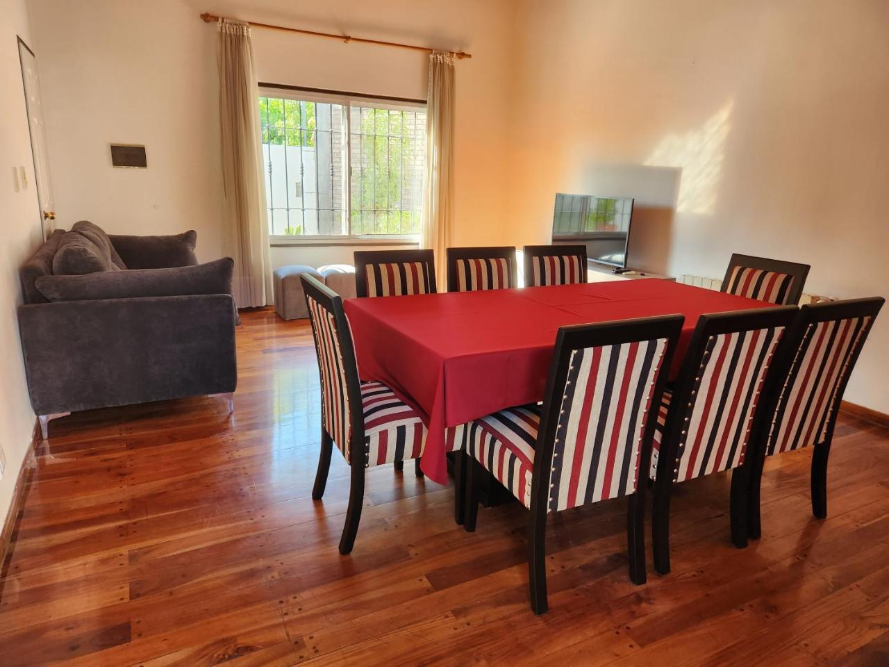 Casa DELUXE MALBEC , Barrio Privado, con cochera doble, Piscina Opcional,