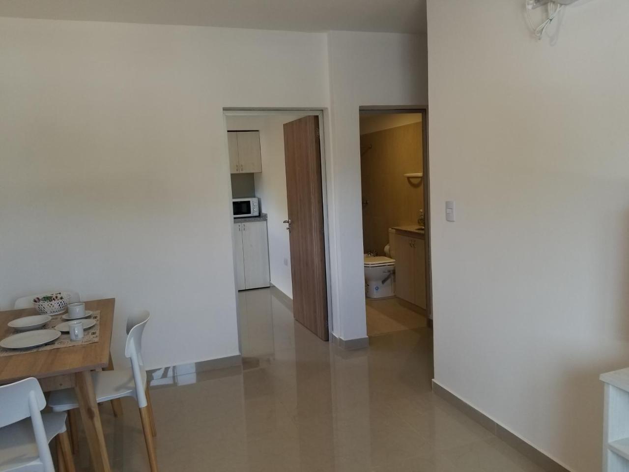 DELFINA suites 2C