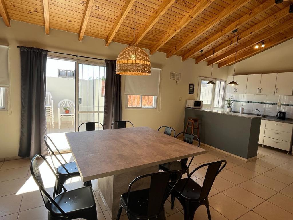 Luminoso y amplio departamento