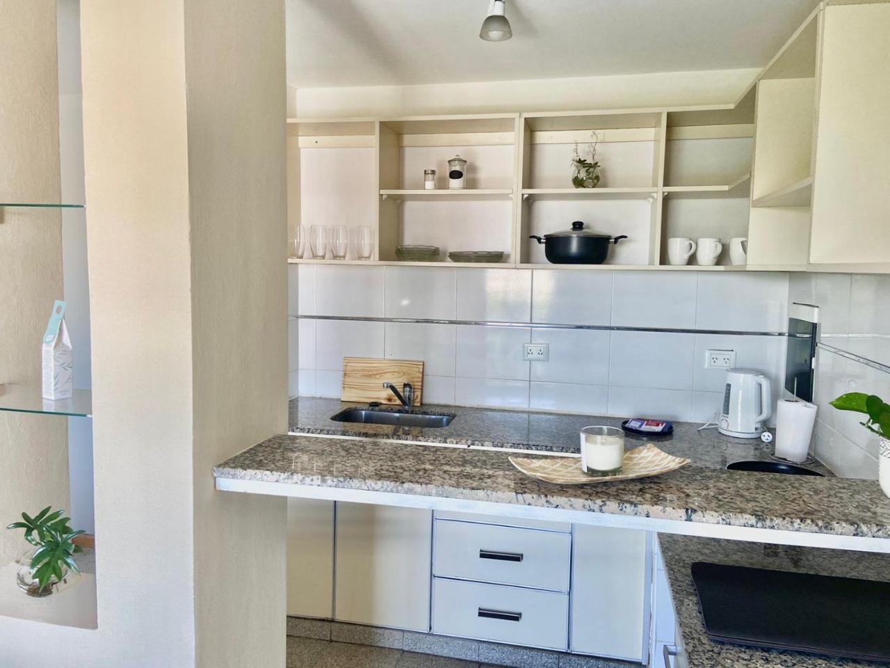 Departamento moderno y equipado 3-B