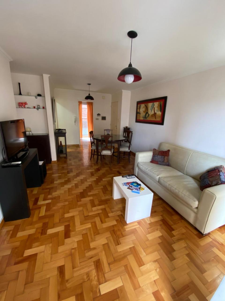 Montevideo 220