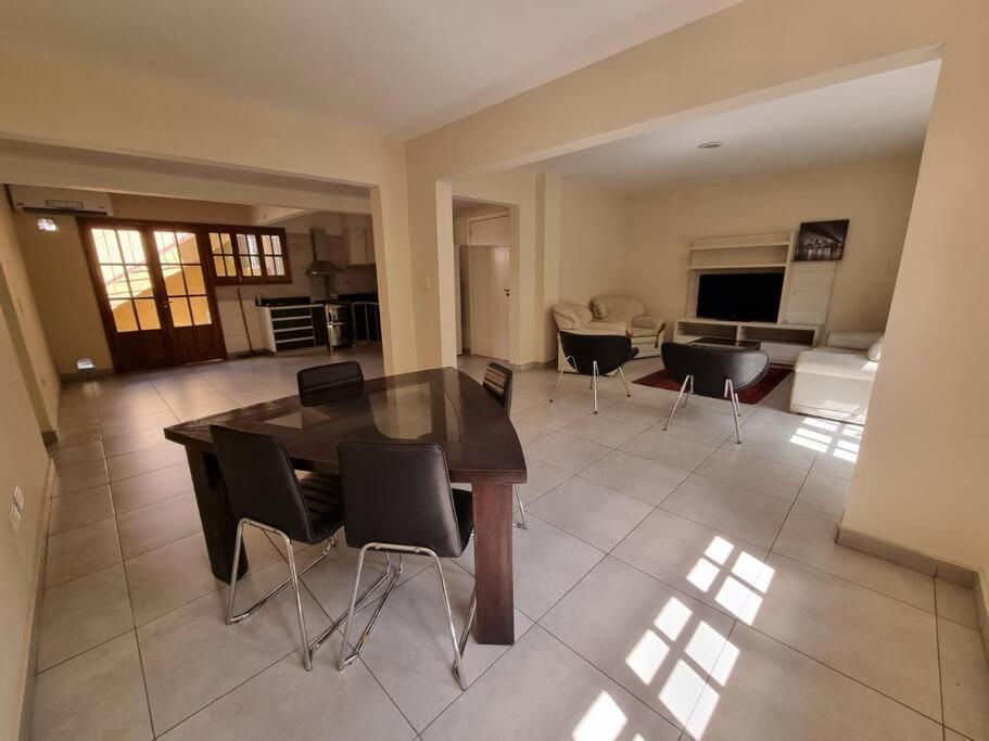 Departamento Mendoza, c�modo y de buena zona