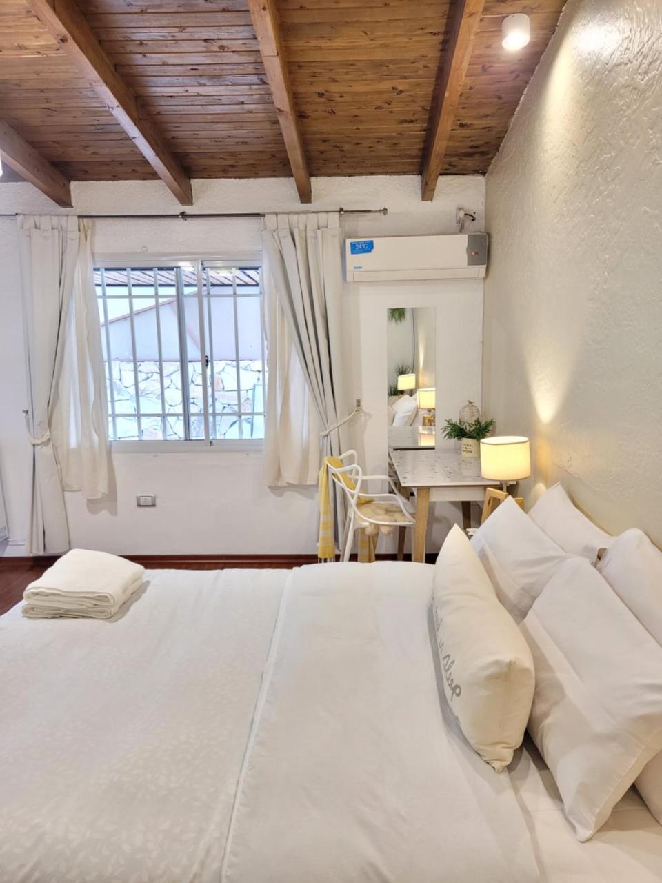 Casa Amalia Apartamentos Ubicaci�n Privilegiada con Jard�n