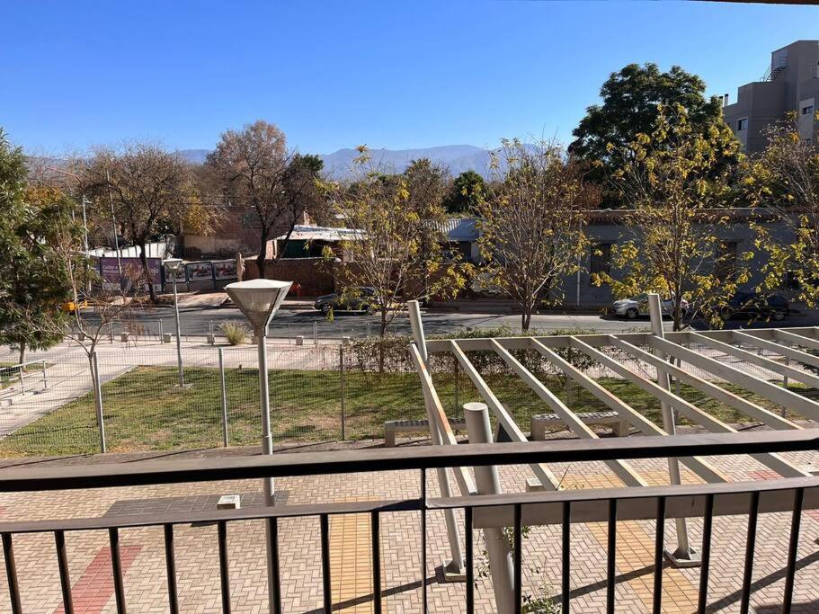 Hermoso y pr�ctico Departamento