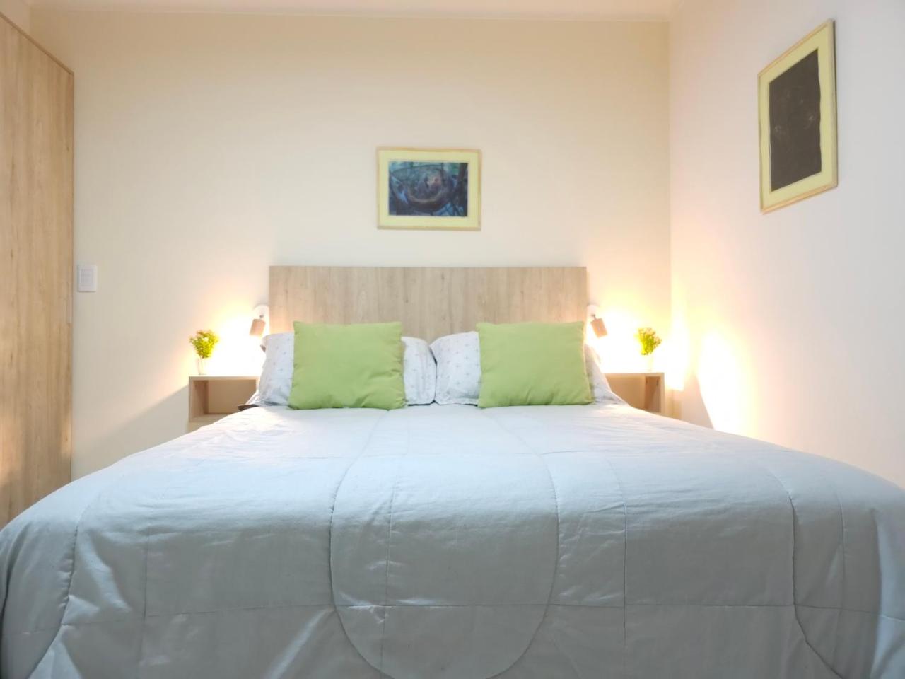 Cozy Studio Apt in Downtown