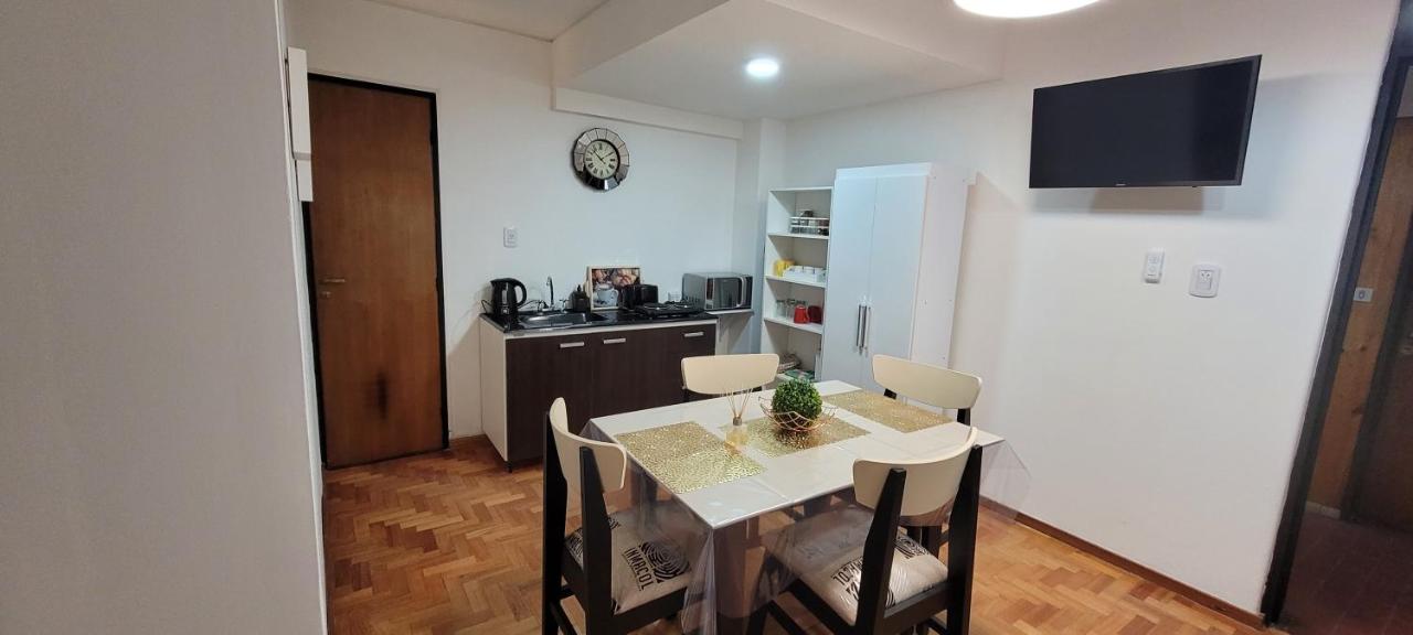 Excelente Ubicacion Departamento Calle Mitre