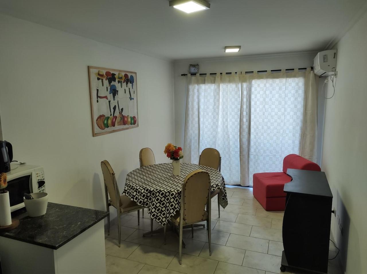 Departamento para 2 personas. Barrio Alta Crdoba