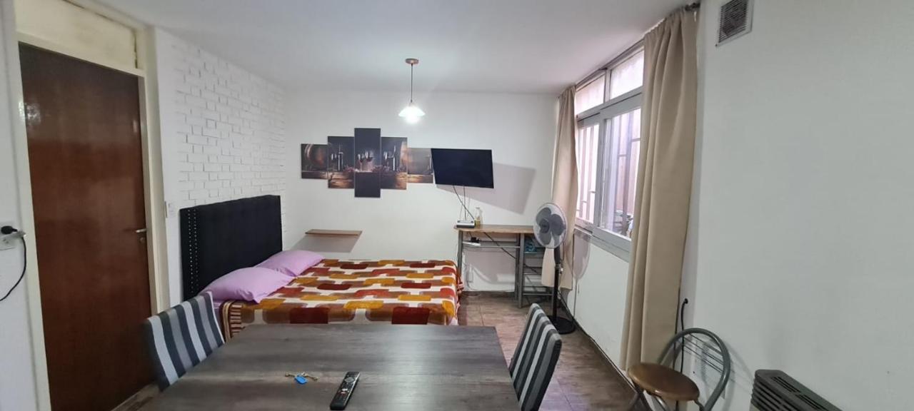 Alojamiento Mza Aristides Villanueva