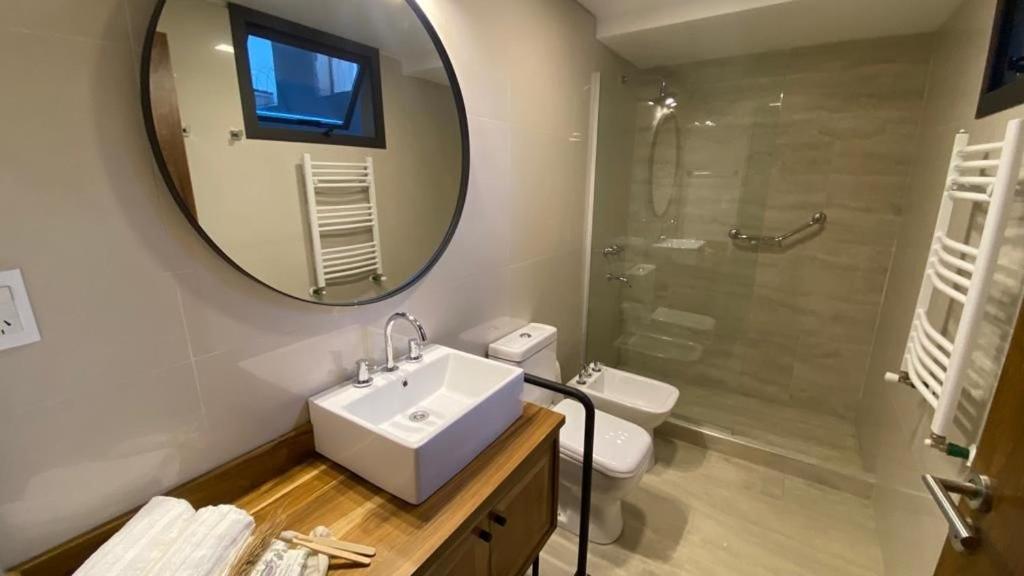 718 Rufino Petit Hotel