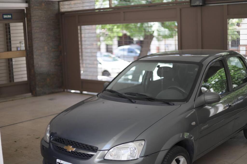 Dpto completo a metros de Parque San Martin