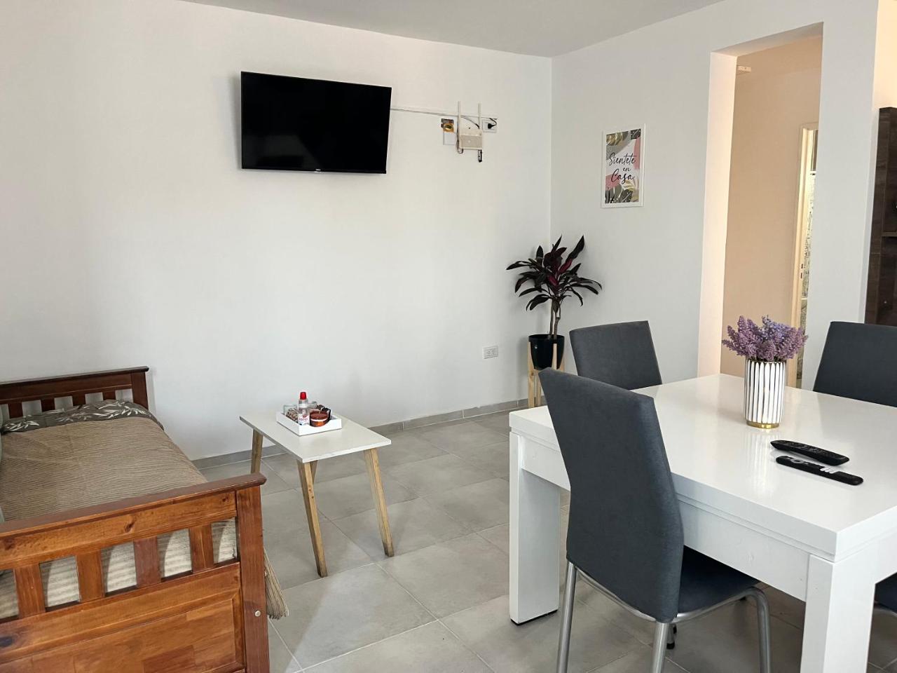 PALMERAS IV APART! Moderno apartamento en Consorcio Privado!