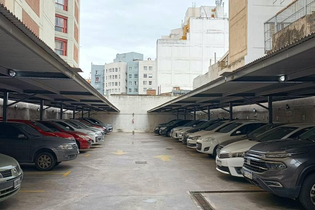 Hermoso departamento con balcn +parrilla +cochera