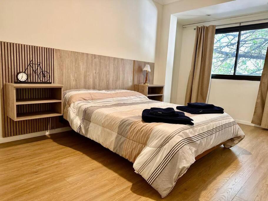 Depto Mendoza Capital entero 6 personas 2 cocheras