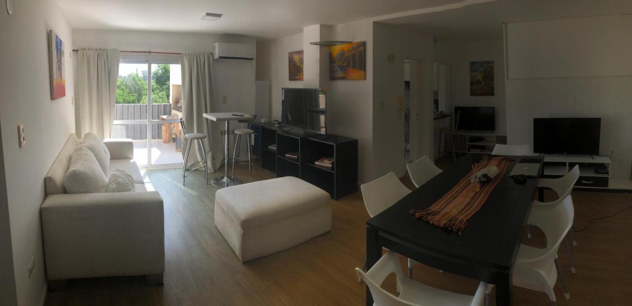 OASIS EJECUTIVO - Depto nivel ejecutivo en complejo cerrado con seguridad piscina asador cochera cerca nueva Crdoba - IDEAL HOME OFFICE!