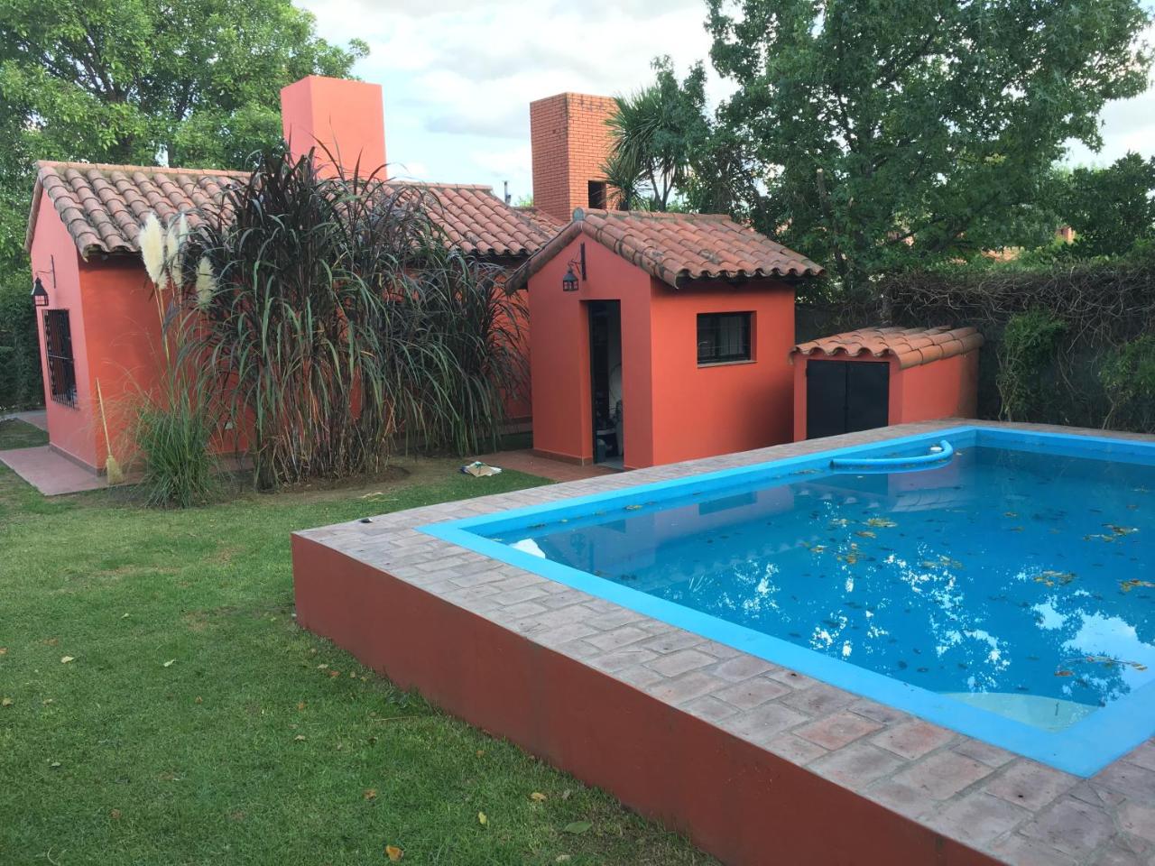 Pirpintos, Cabanas de San Lorenzo