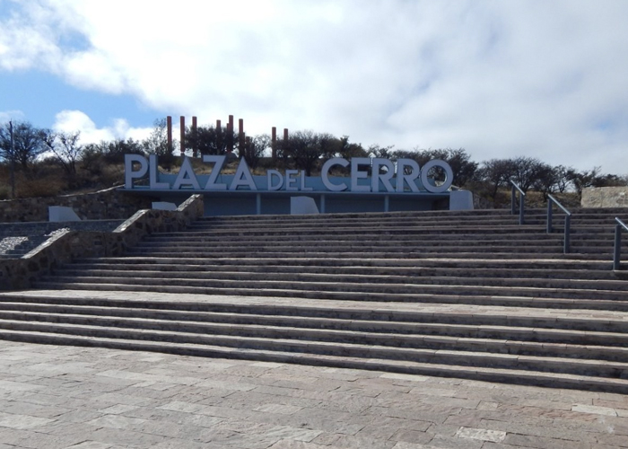 Plaza del Cerro