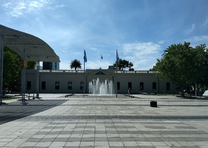 Plaza Malvinas Argentinas - Qu� hacer en La Plata