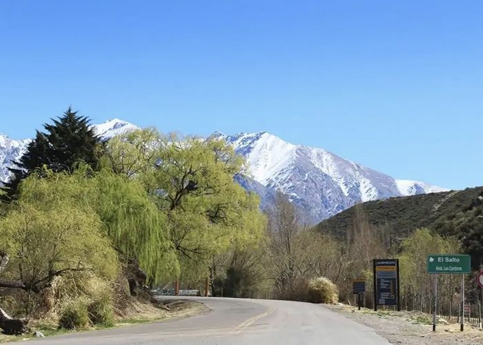 Avenida Los Condores - Qu� hacer en Luj�n de Cuyo