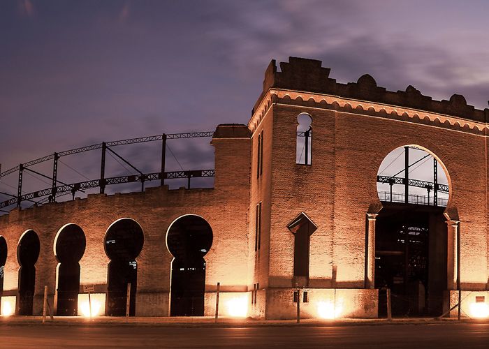 Plaza de Toros - Qu� hacer en Colonia del Sacramento