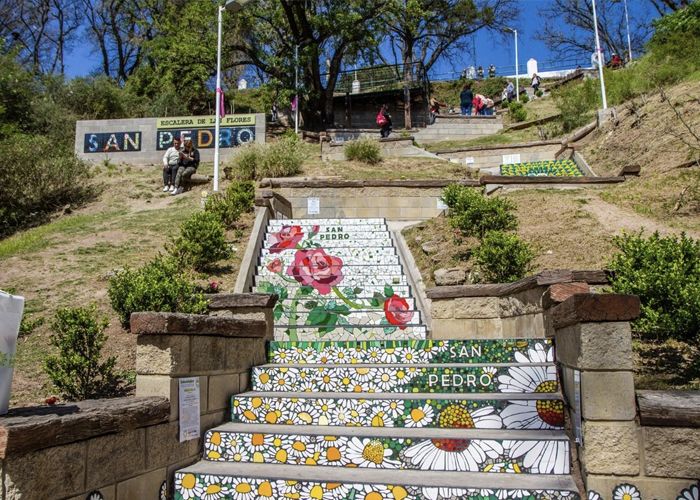 Escalera de las Flores - Qu� hacer en San Pedro