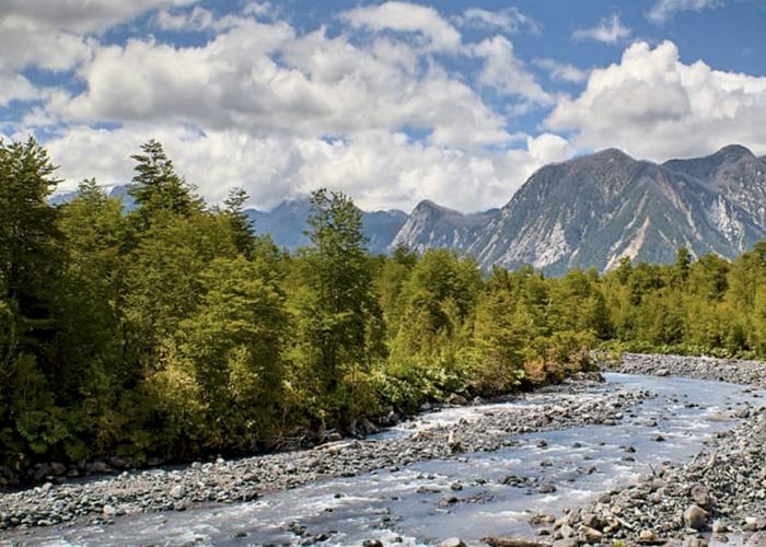 Conocer R�o Blanco - Qu� hacer en Hornopir�n